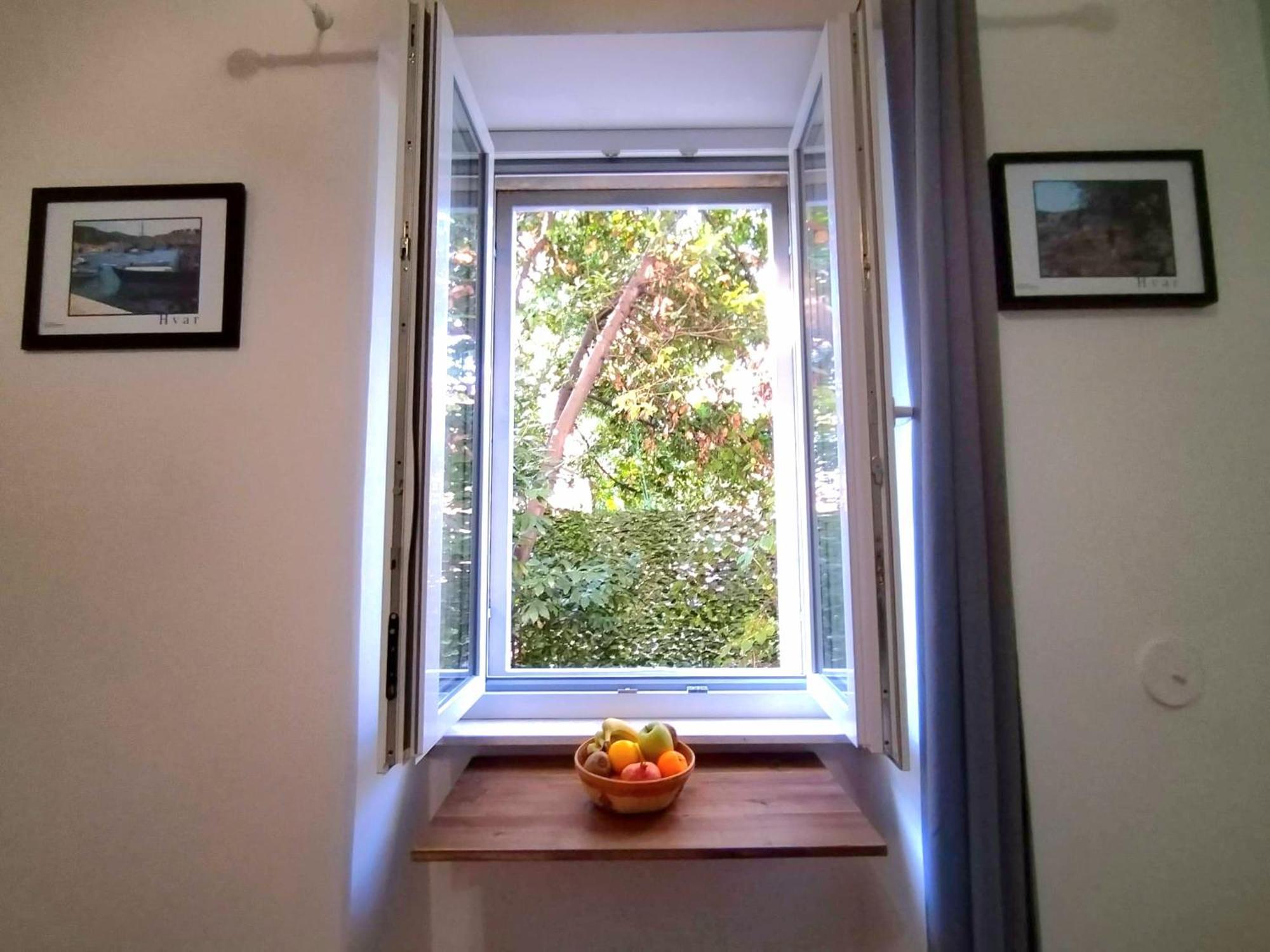 Garden In The Center Apartment Сплит Екстериор снимка
